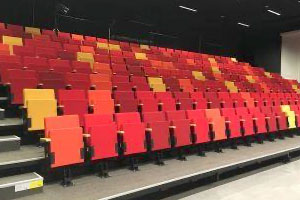 Teleskoptribuner